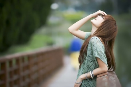 高冷女生说说短句，女生高冷说说带图片