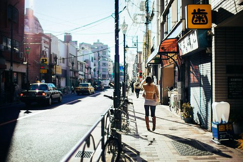 周末早安心语正能量短句配图 别让你配不上自己的野心