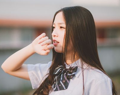 暗恋一个人心痛的心情说说: 如果有来生，请允许我，首先遇到你